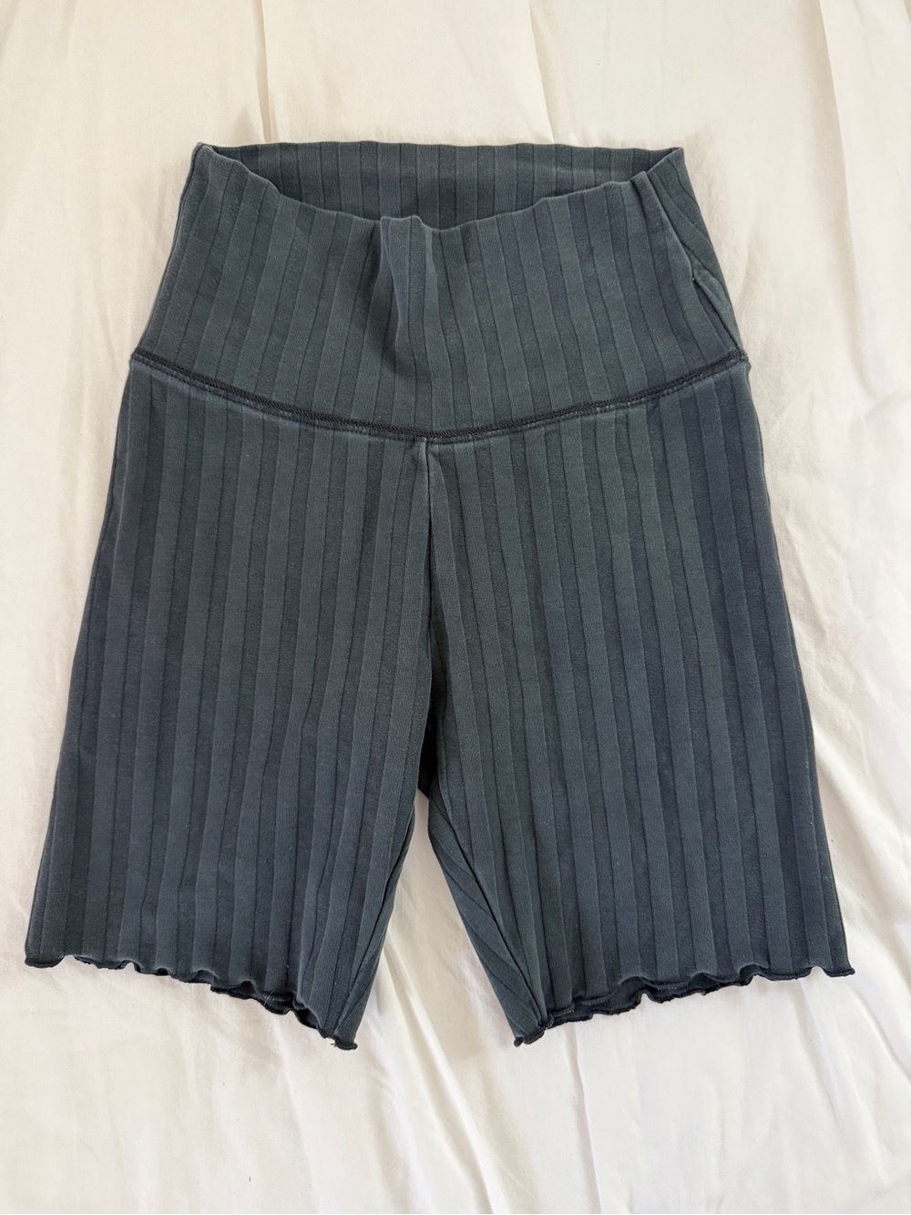 aerie Ribbed High-Waist Bike Shorts - Dark Charcoal